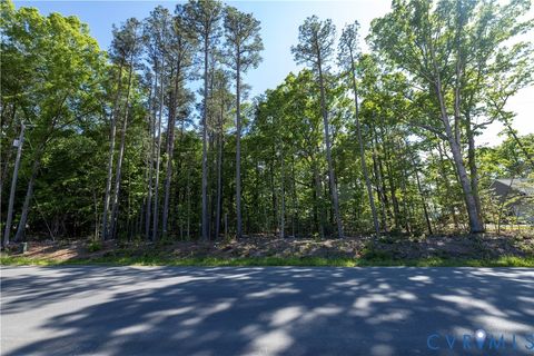 Photo of 11571 Edinburgh Road, Glen Allen, VA 23060 (MLS # 2611520)