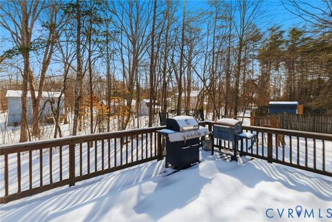 Tiny photo for 204 Village Court, Ruther Glen, VA 22546 (MLS # 2602199)