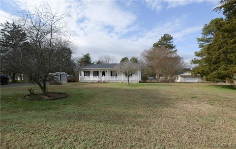 A home in Aylett