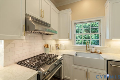 Tiny photo for 516 Gaslight Drive, Henrico, VA 23229 (MLS # 2614052)