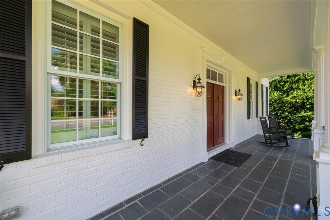 516 Gaslight Drive