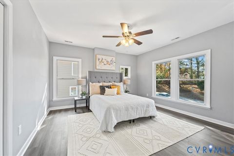 Tiny photo for 1531 Berkeley Avenue, Petersburg, VA 23805 (MLS # 2532251)