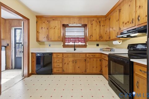 Tiny photo for 2604 Danville Street, Hopewell, VA 23860 (MLS # 2608075)