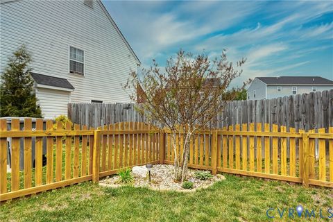 Tiny photo for 306 Breezewood Way, Louisa, VA 23093 (MLS # 2614779)