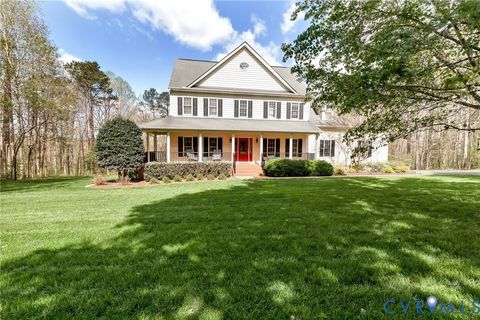 Photo of 14436 Overlook Ridge Lane, Beaverdam, VA 23015 (MLS # 2604900)