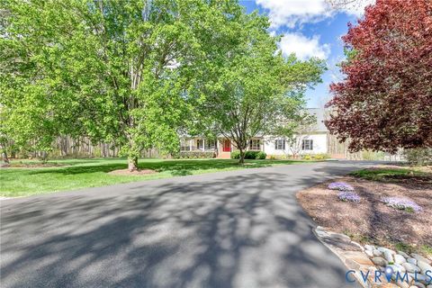 Tiny photo for 14436 Overlook Ridge Lane, Beaverdam, VA 23015 (MLS # 2604900)