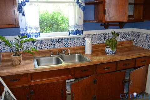Tiny photo for 1718 Wakefield Avenue, Colonial Heights, VA 23834 (MLS # 2621183)