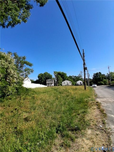 Tiny photo for 1365 Rome Street, Petersburg, VA 23803 (MLS # 2612274)