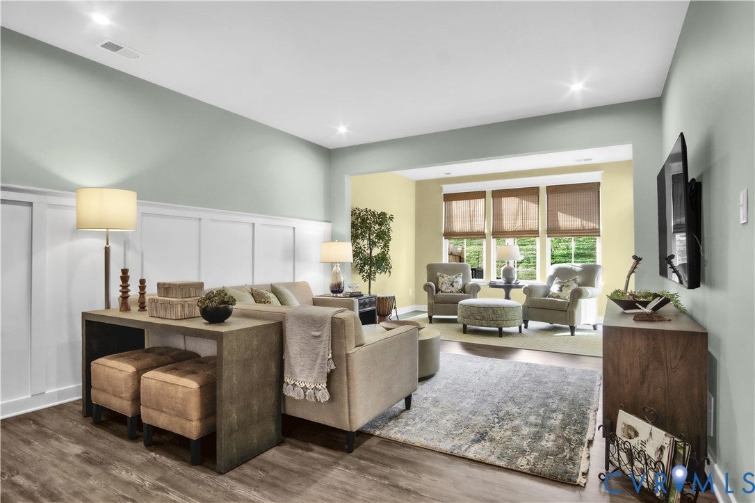 3416 Foxglove Drive