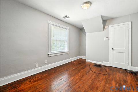 Tiny photo for 726 E Gladstone Avenue, Richmond, VA 23222 (MLS # 2612537)