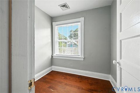 Tiny photo for 726 E Gladstone Avenue, Richmond, VA 23222 (MLS # 2612537)