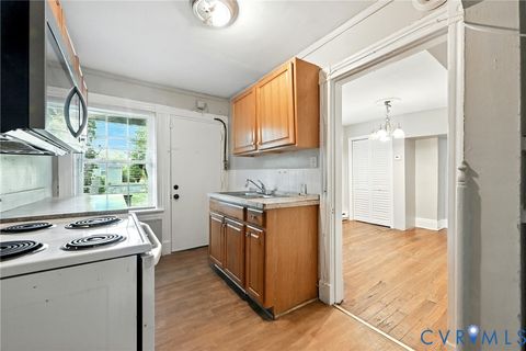Tiny photo for 726 E Gladstone Avenue, Richmond, VA 23222 (MLS # 2612537)