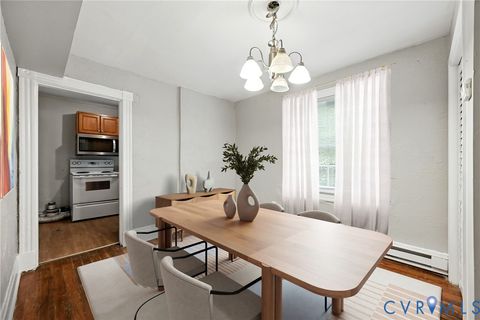 Tiny photo for 726 E Gladstone Avenue, Richmond, VA 23222 (MLS # 2612537)