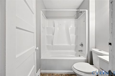 Tiny photo for 726 E Gladstone Avenue, Richmond, VA 23222 (MLS # 2612537)