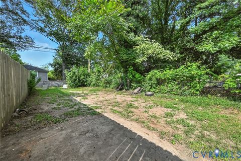 Tiny photo for 726 E Gladstone Avenue, Richmond, VA 23222 (MLS # 2612537)