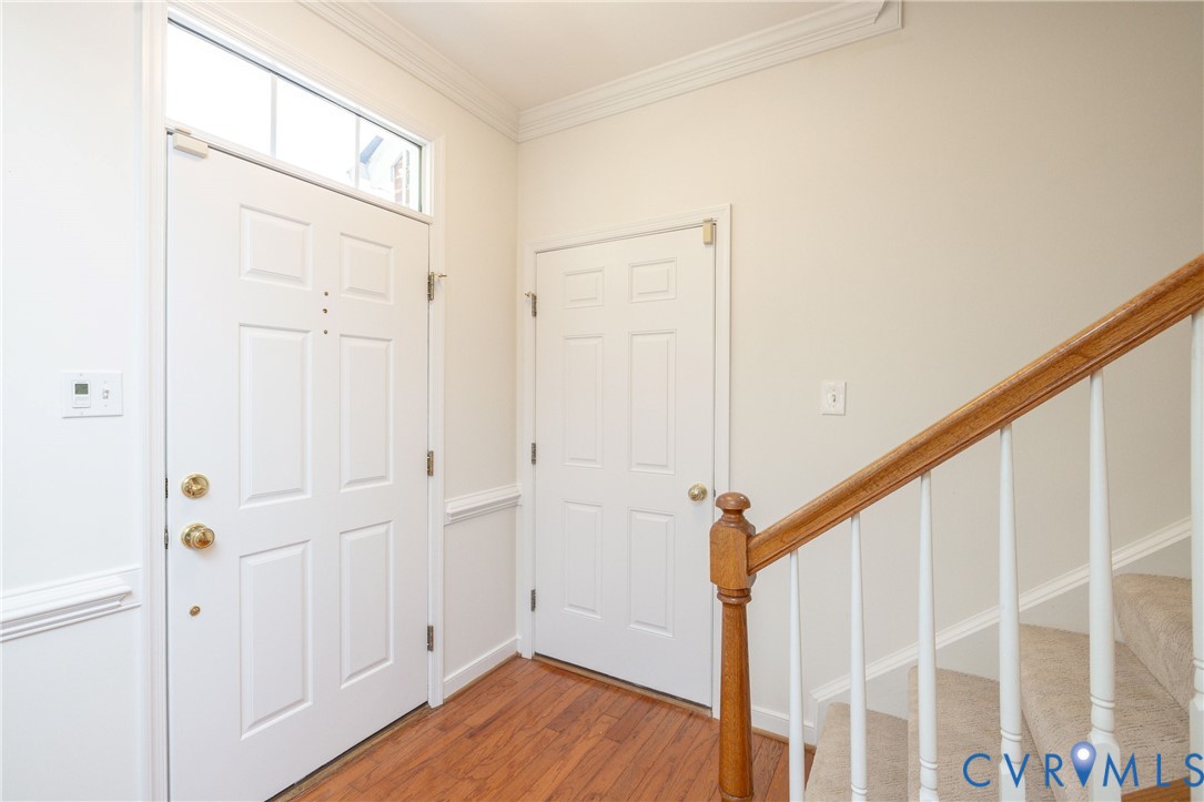 5911 Chapel Lawn Terrace