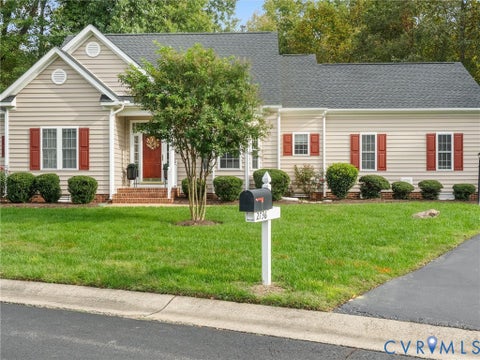 Photo of 2736 Parview Way, Glen Allen, VA 23059 (MLS # 2626650)