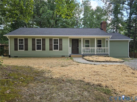 Photo of 10907 August Court, Chesterfield, VA 23832 (MLS # 2625179)