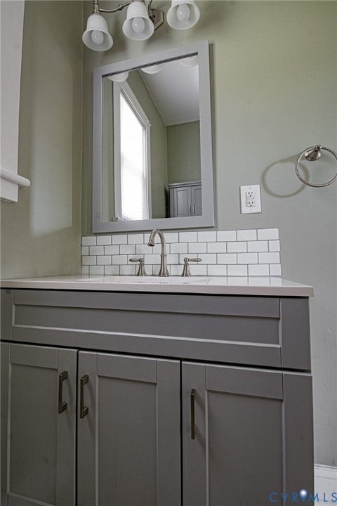 Tiny photo for 702 N 7th Avenue, Hopewell, VA 23860 (MLS # 2626803)