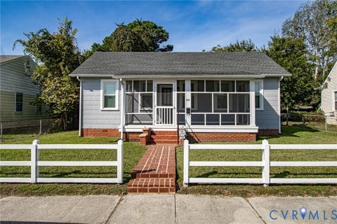 Photo of 702 N 7th Avenue, Hopewell, VA 23860 (MLS # 2626803)
