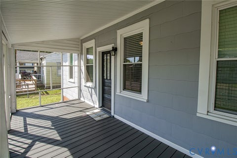 Tiny photo for 702 N 7th Avenue, Hopewell, VA 23860 (MLS # 2626803)