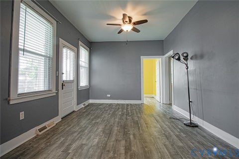 Tiny photo for 702 N 7th Avenue, Hopewell, VA 23860 (MLS # 2626803)