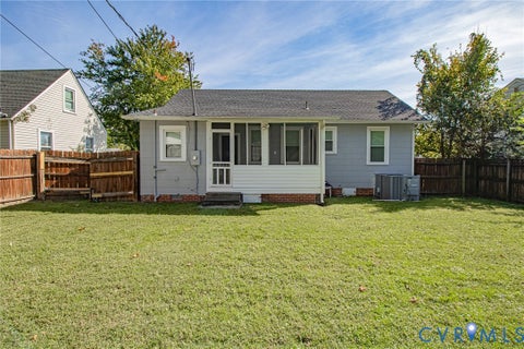 Tiny photo for 702 N 7th Avenue, Hopewell, VA 23860 (MLS # 2626803)