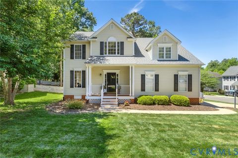 Photo of 15919 Hampton Summit Drive, Chesterfield, VA 23832 (MLS # 2612522)