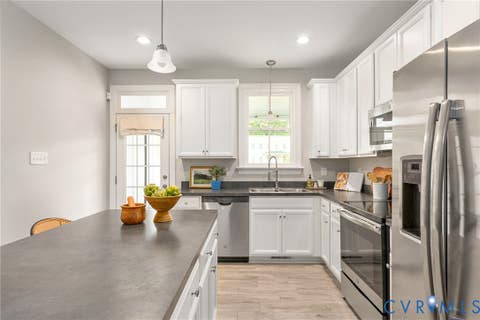 Tiny photo for 1205 W Leigh Street, Richmond, VA 23220 (MLS # 2621439)