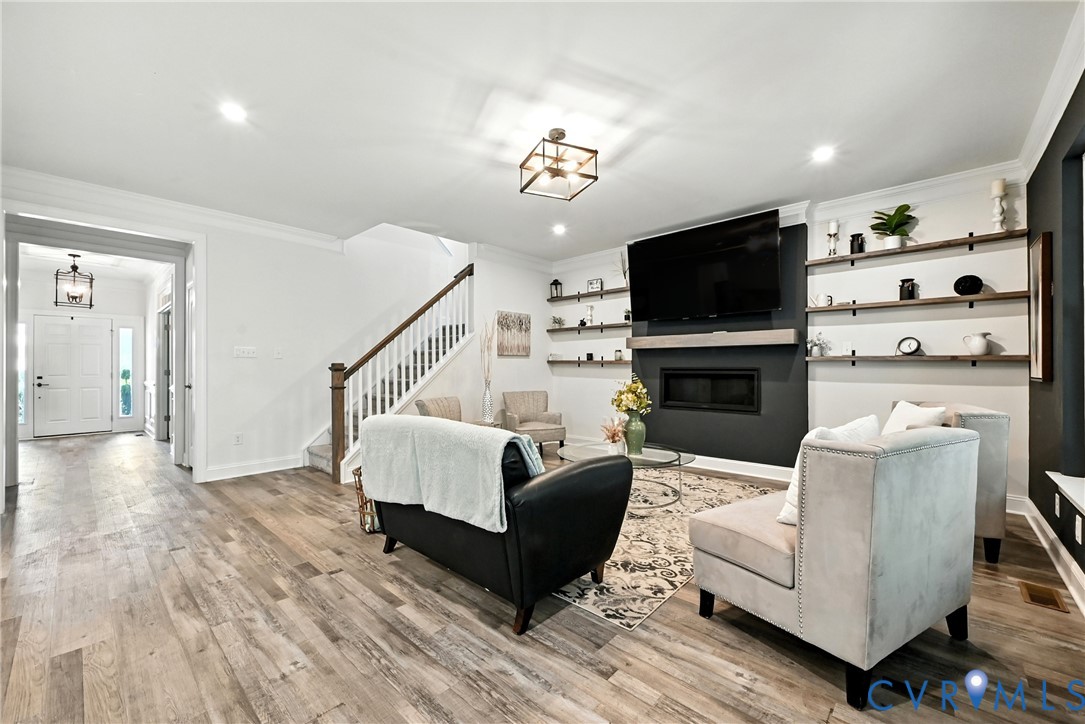 5607 Pergola Lane
