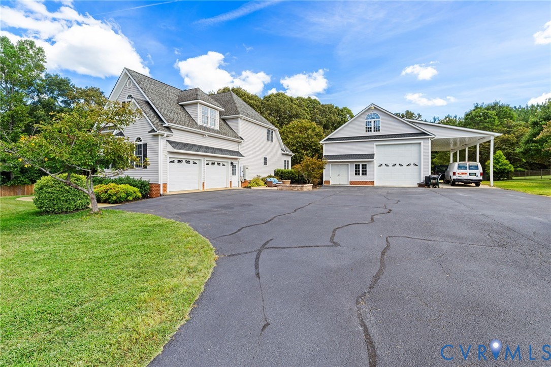 Powhatan, Virginia 23139, United States, 5 Bedrooms Bedrooms, ,4 BathroomsBathrooms,Residential,Active,204015