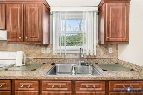 Tiny photo for 1116 Leslie Ann Drive, Richmond, VA 23223 (MLS # 2526381)