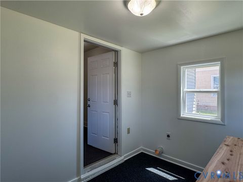 Tiny photo for 1014 Hamilton Avenue, Colonial Heights, VA 23834 (MLS # 2611552)