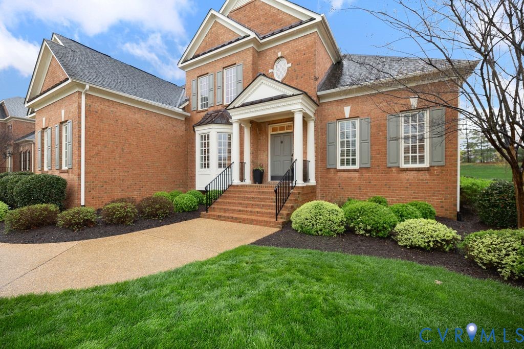 850 Elmslie Lane