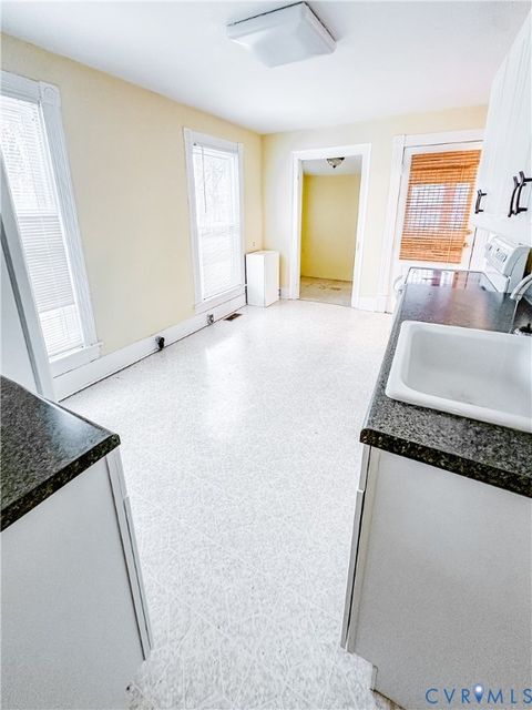 Tiny photo for 9 Ridge Street, Chatham, VA 24531 (MLS # 2532627)