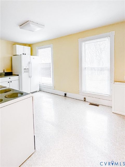 Tiny photo for 9 Ridge Street, Chatham, VA 24531 (MLS # 2532627)