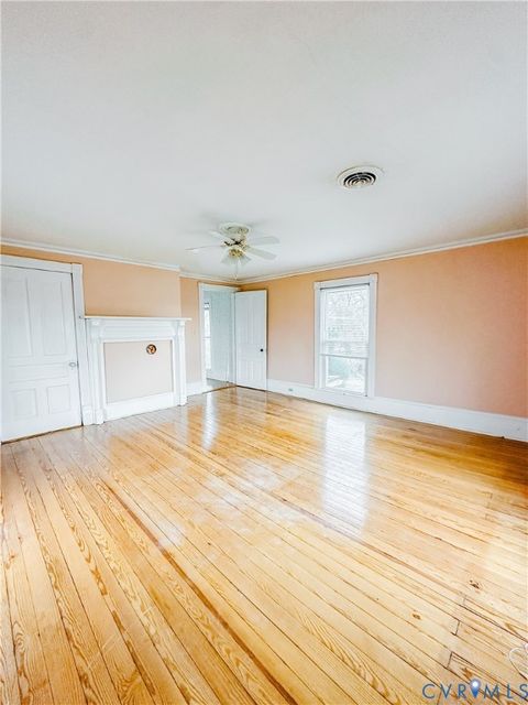 Tiny photo for 9 Ridge Street, Chatham, VA 24531 (MLS # 2532627)