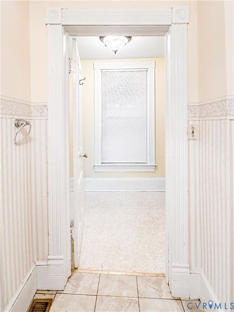 Tiny photo for 9 Ridge Street, Chatham, VA 24531 (MLS # 2532627)