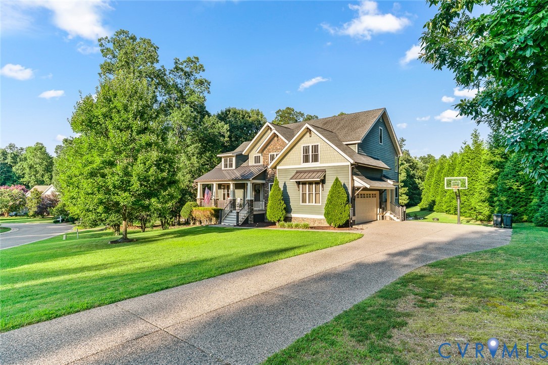 4439 Lake Summer Court