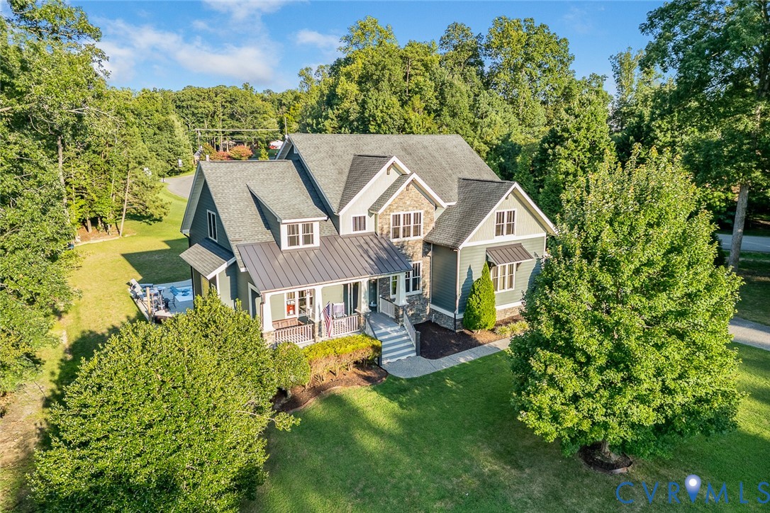 4439 Lake Summer Court