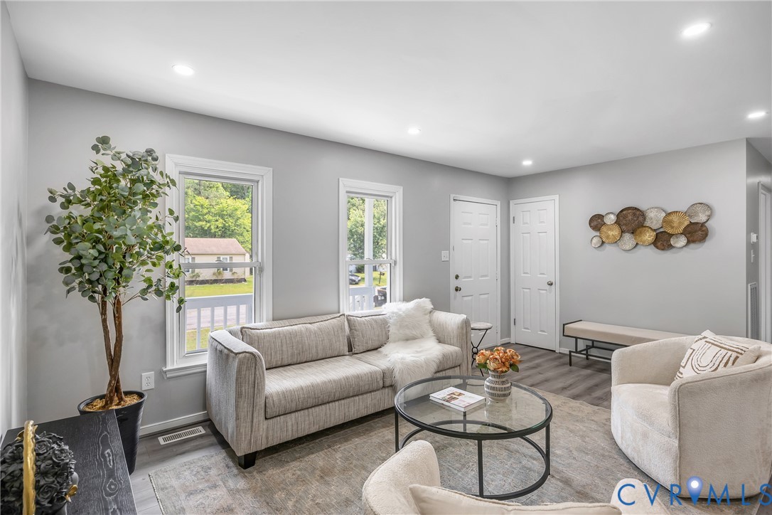 4280 Laurel Oak Road
