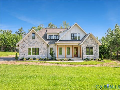 1530 Smokey Ridge Road Maidens VA 23102