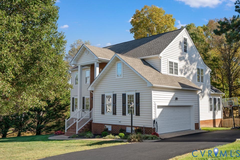 5835 Shady Hills Way