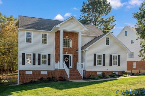 Photo of 5835 Shady Hills Way, Glen Allen, VA 23059 (MLS # 2529833)
