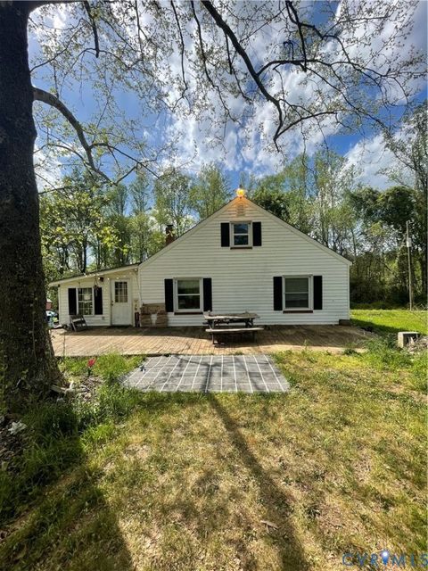 4500 Dennisville Road Amelia Courthouse VA 23002