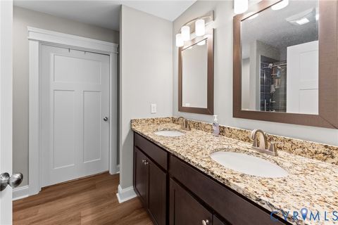 Tiny photo for 101 Pine Street, Jarratt, VA 23867 (MLS # 2616133)