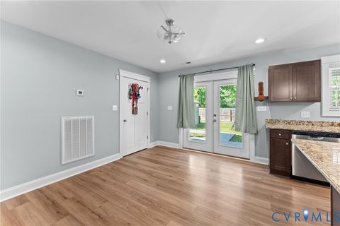 Tiny photo for 101 Pine Street, Jarratt, VA 23867 (MLS # 2616133)