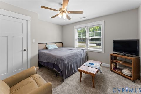 Tiny photo for 101 Pine Street, Jarratt, VA 23867 (MLS # 2616133)