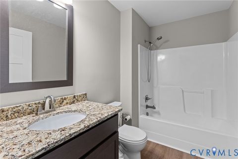 Tiny photo for 101 Pine Street, Jarratt, VA 23867 (MLS # 2616133)