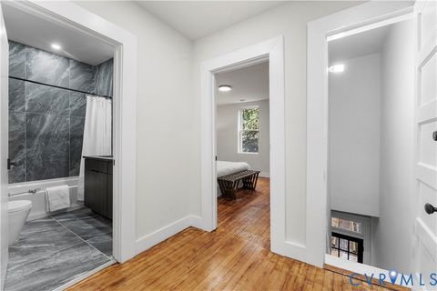 Tiny photo for 2905 W Grace Street, Richmond, VA 23221 (MLS # 2528389)